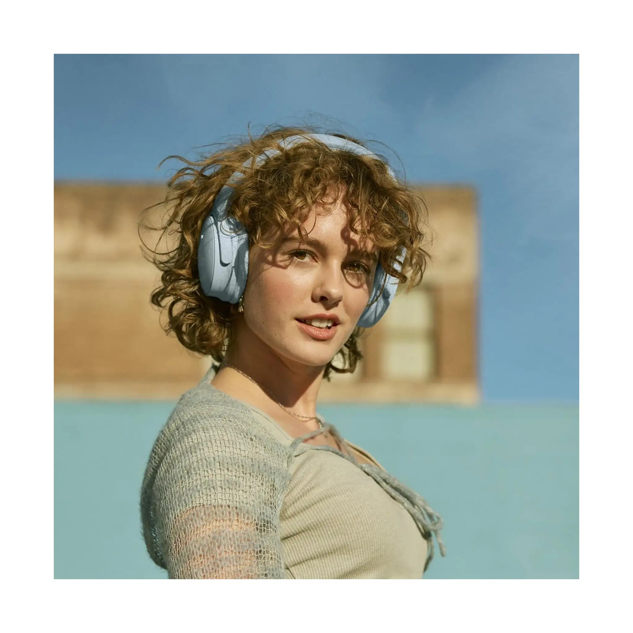 #Color_Moonstone Blue