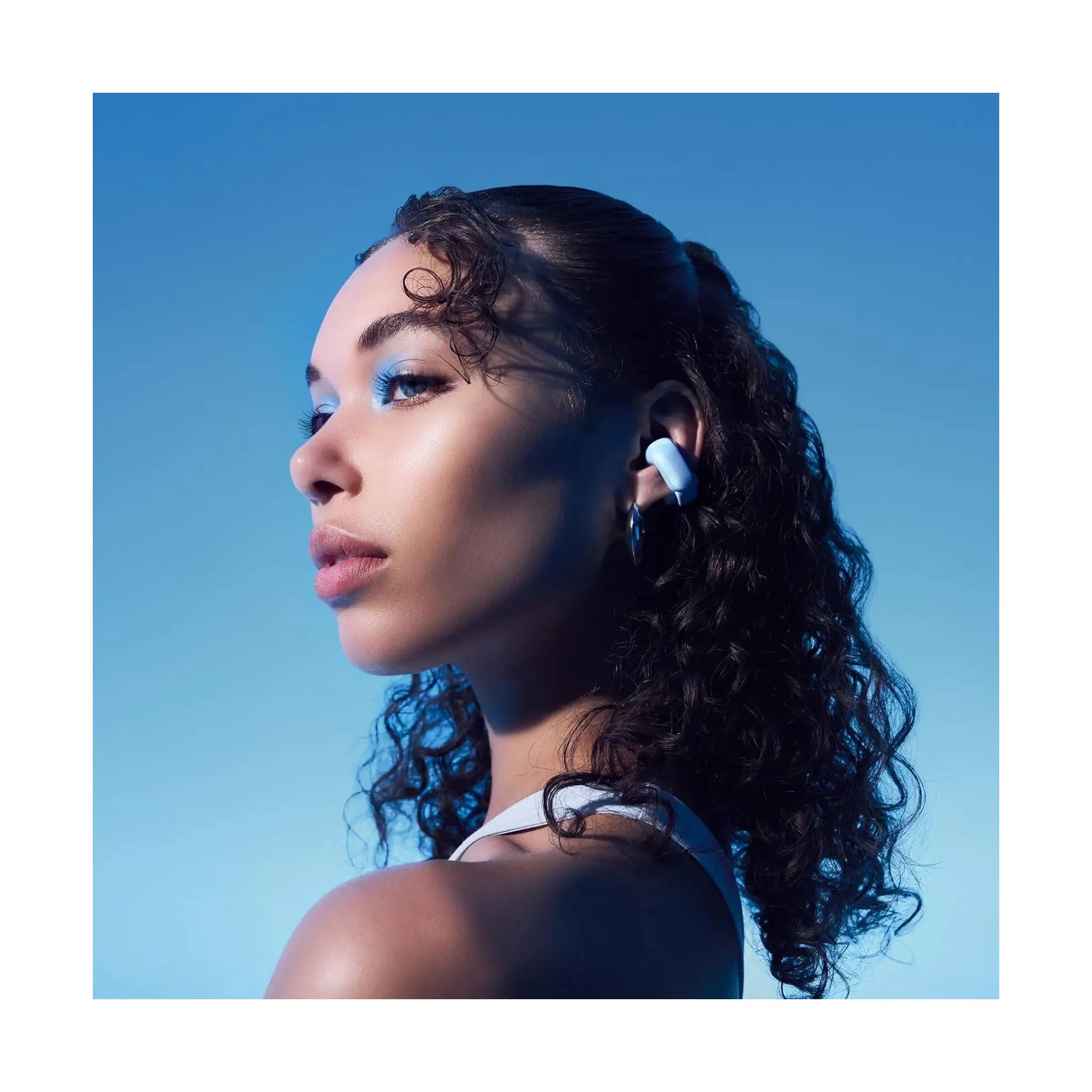 #Color_Moonstone Blue