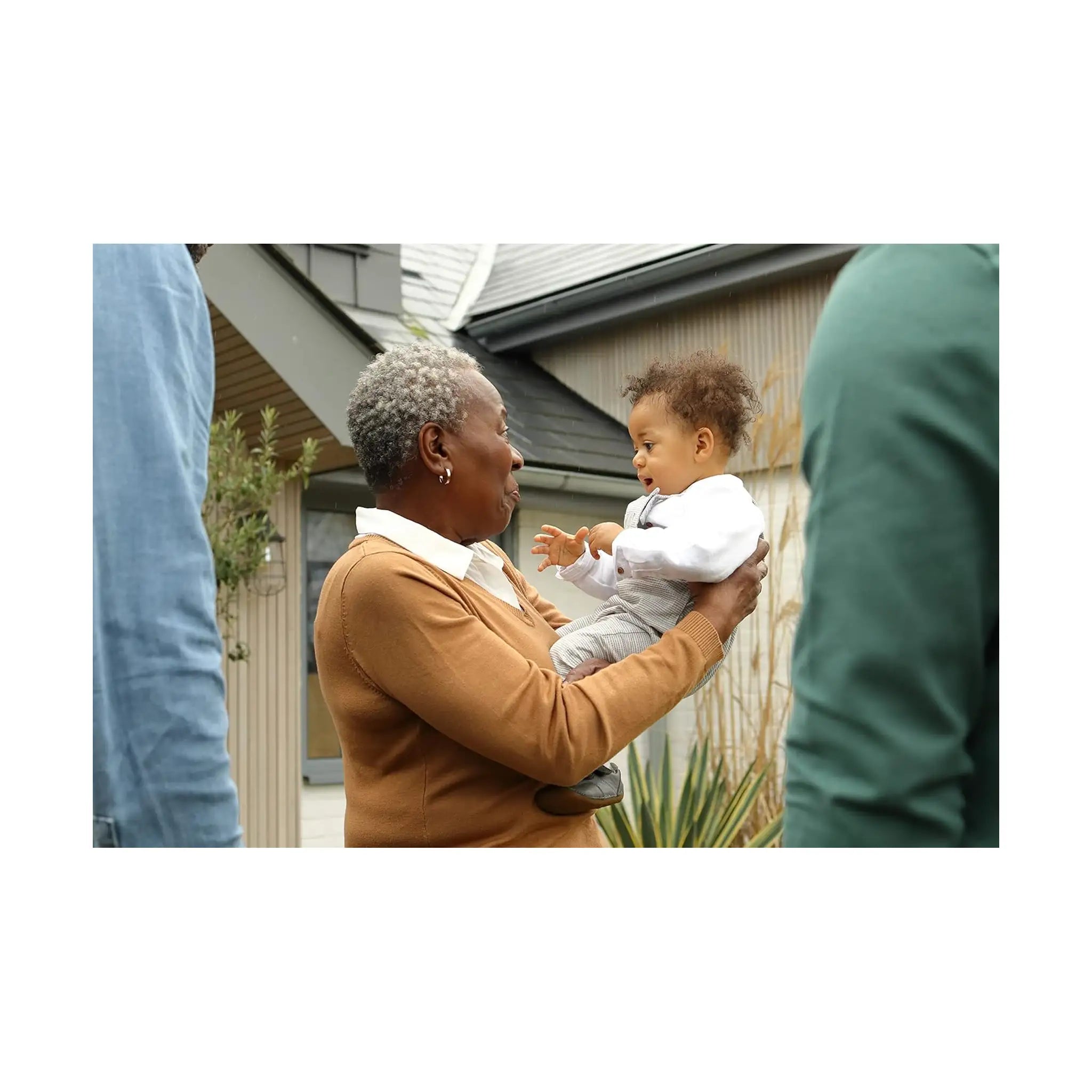 #Kit Options_With RF-S 18-45mm F4.5-6.3 IS STM Lens