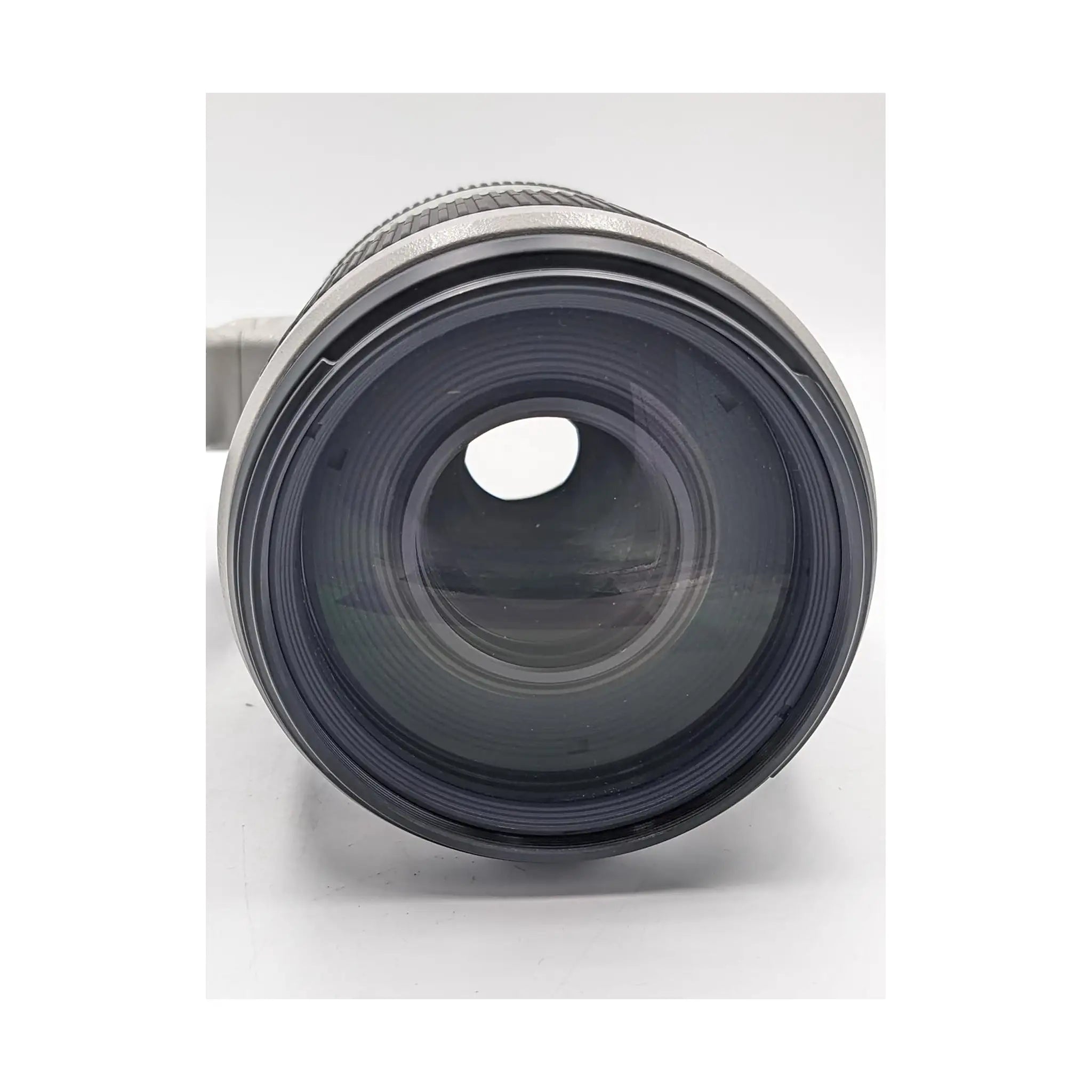 Canon EF 100 400mm f/4.5-5.6L IS II USM Lens