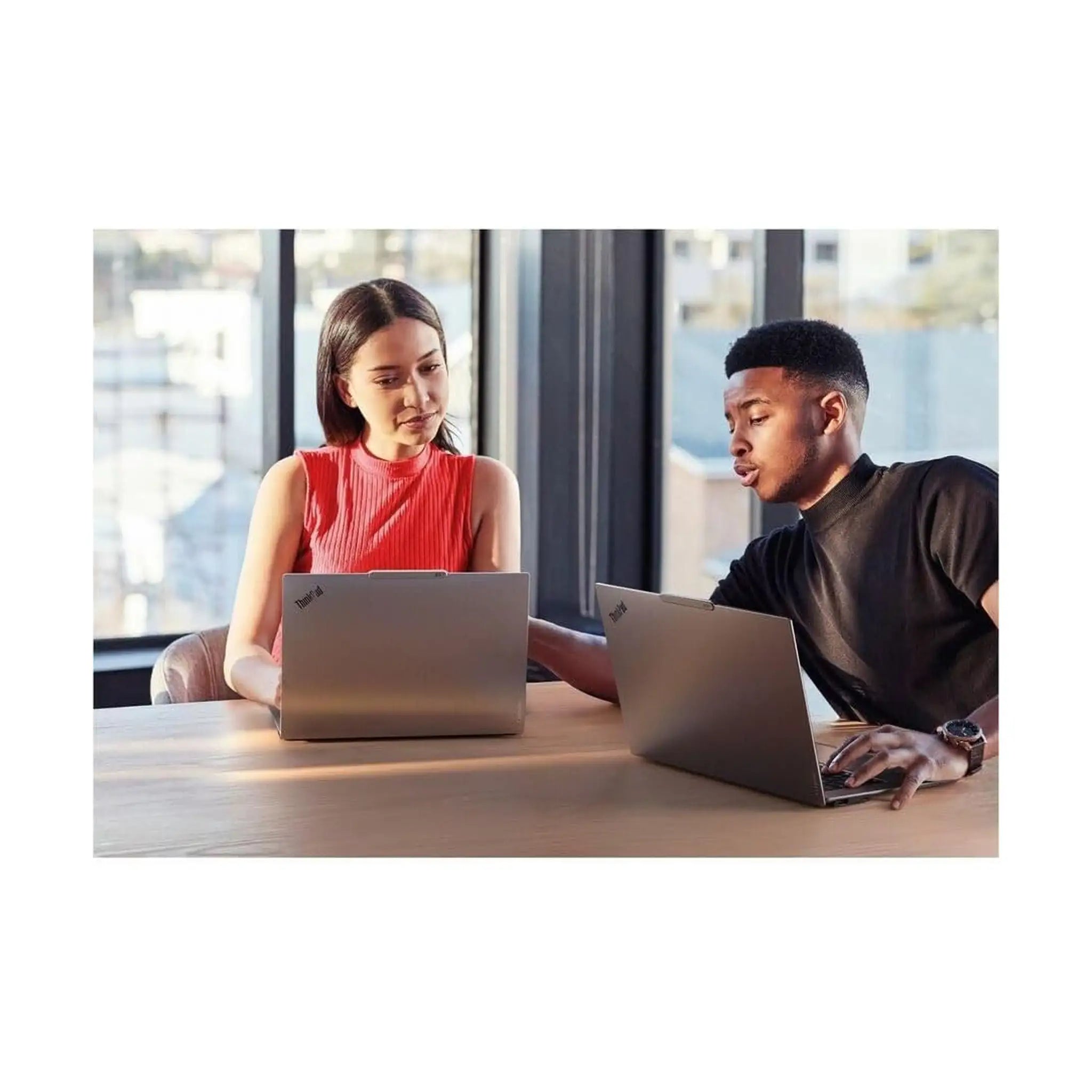 Lenovo ThinkPad X9-15 Gen 1 Laptop (2025) – 15.3" 2.8K, Intel Core Ultra 7 268V vPro, 32GB RAM, 1TB SSD, Windows 11 Pro